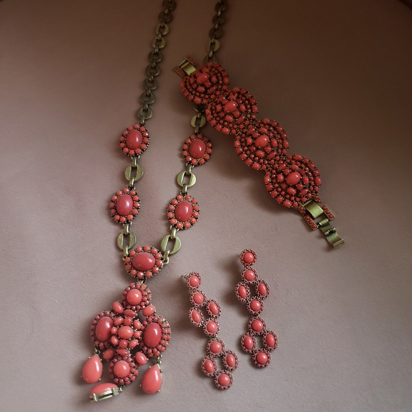 STELLA and DOT Set - Picture 2 of 2